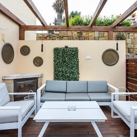 Luxury 3 Beds Inside The And Country Club *