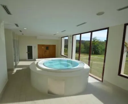 Luxury 3 Beds Inside The And Country Club Villa *