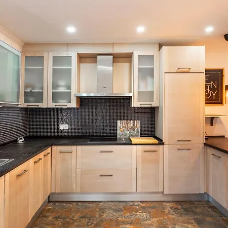 וילה Luxury 3 Beds Inside The And Country Club אסטפונה