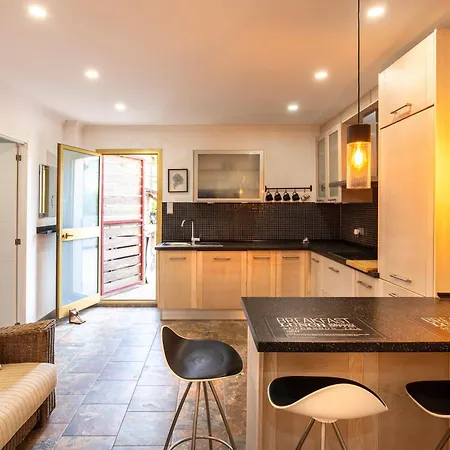 Luxury 3 Beds Inside The And Country Club אסטפונה